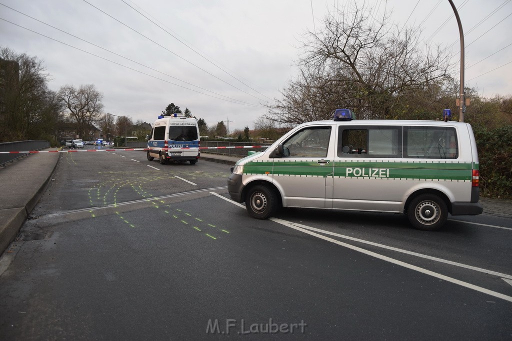 VU Schlaegerei Schiesserei Koeln Porz Gremberghoven Ratherstr P58.JPG - Miklos Laubert